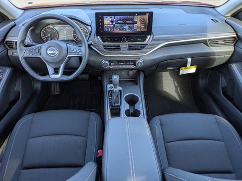 New 2025 Nissan Altima 2.5 SV w/ SV Special Edition Package image 13