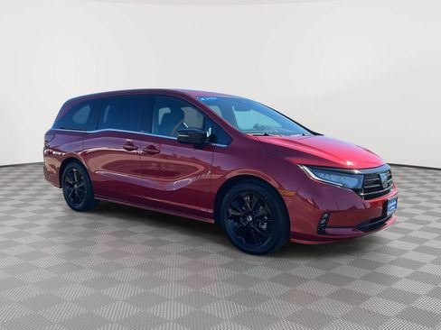 Certified 2024 Honda Odyssey Sport image 1