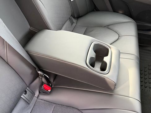 Used 2021 Toyota Camry XSE image 30