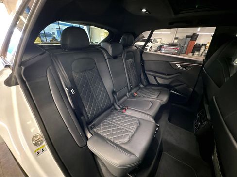 Used 2023 Audi SQ8 Prestige w/ Prestige Package AWD/4WD image 27