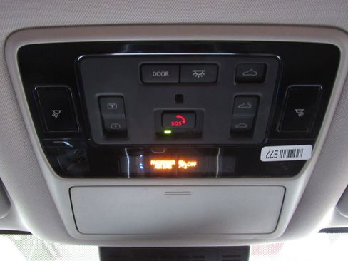 Certified 2026 Toyota Grand Highlander AWD image 30