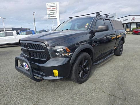 Used 2016 RAM 1500 Express w/ Black Ram 1500 Express Group image 7