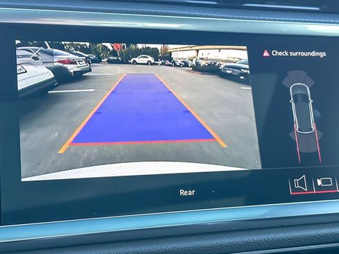 Used 2024 Audi Q3 2.0T Premium image 17