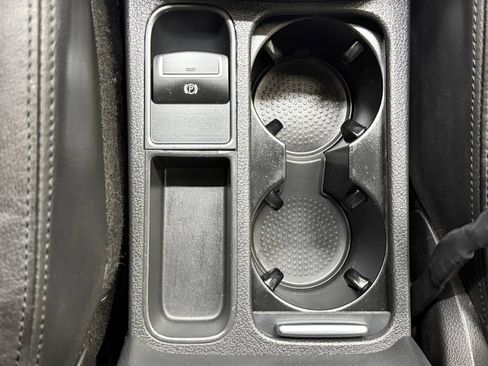 Used 2013 Volkswagen Tiguan S AWD/4WD image 39