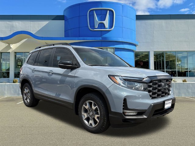 Used 2023 Honda Passport TrailSport image 1