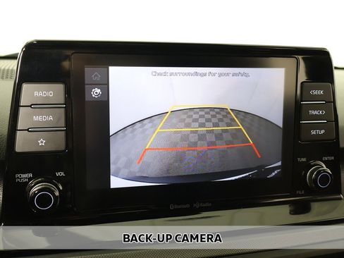 Used 2023 Kia Seltos LX image 4