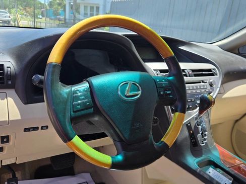 Used 2010 Lexus RX 350 2WD image 7