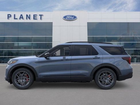 New 2026 Ford Explorer ST-Line w/ ST-Line Street Pack image 3