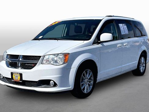 Used 2019 Dodge Grand Caravan SXT FWD image 1