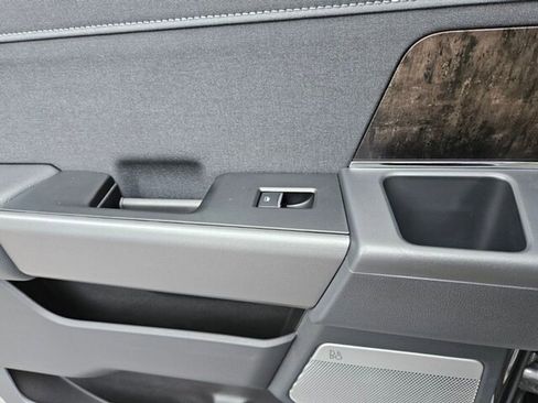 New 2026 Ford F250 Lariat image 10