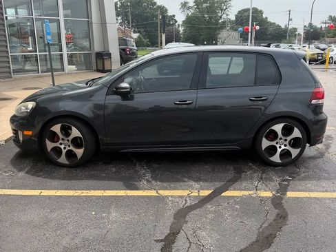 Used 2011 Volkswagen GTI 4-Door FWD image 4