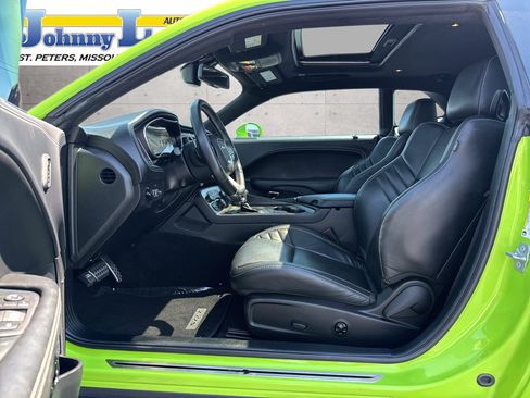 Used 2023 Dodge Challenger SRT Hellcat RWD image 10