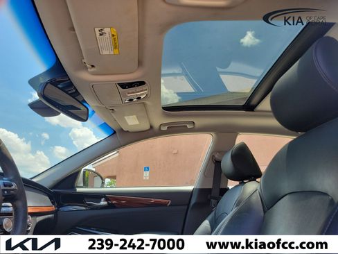 Used 2017 Kia Cadenza Technology FWD image 18