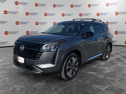New 2026 Nissan Pathfinder Platinum image 1