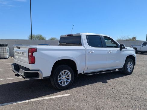 Used 2023 Chevrolet Silverado 1500 LT image 4