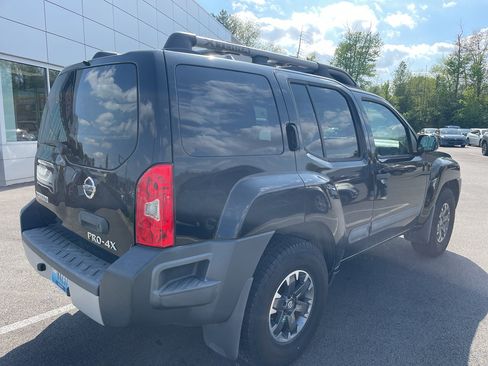 Used 2014 Nissan Xterra PRO-4X w/ Pro-4x Leather Package image 4