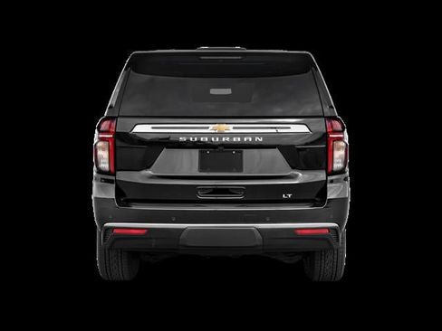 Used 2024 Chevrolet Suburban LT image 5