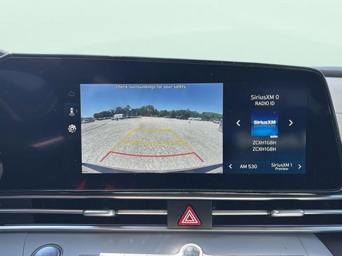 New 2026 Hyundai Elantra Limited FWD image 17