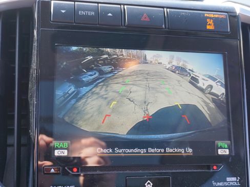 Used 2020 Subaru Ascent Limited w/ Technology Package image 14