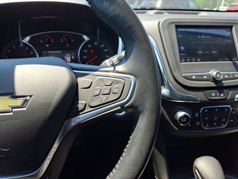 Certified 2022 Chevrolet Equinox LT FWD image 23