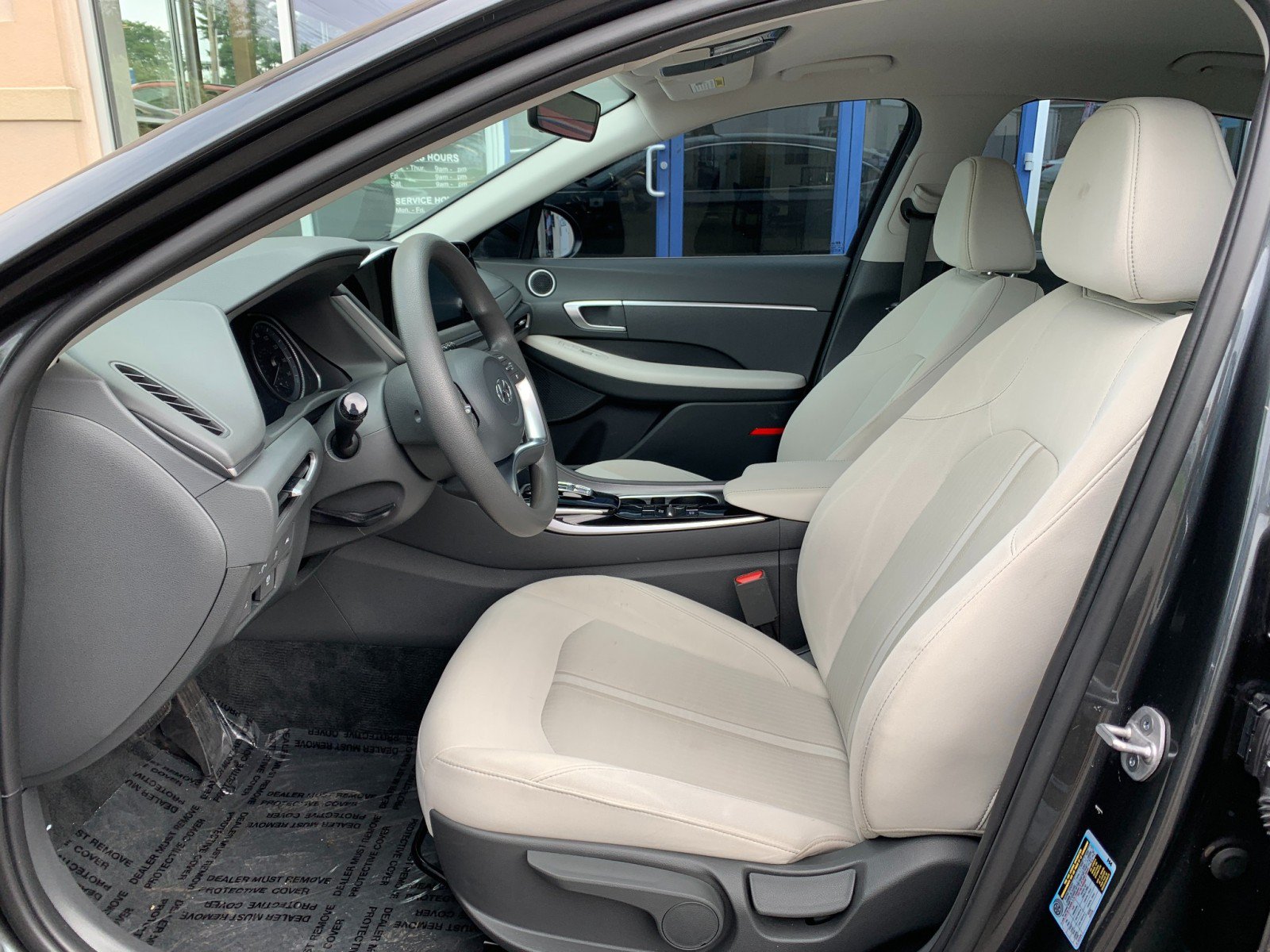 Used 2023 Hyundai Sonata SE FWD image 8