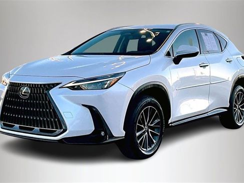 Used 2022 Lexus NX 250 AWD image 2