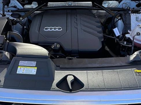 Used 2022 Audi Q5 2.0T Premium Plus AWD/4WD image 9