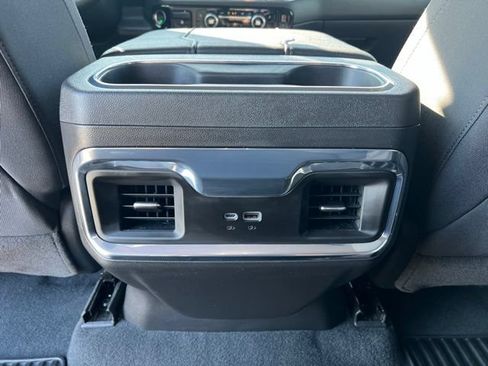 Used 2025 GMC Sierra 1500 Elevation w/ Preferred Package AWD/4WD image 16