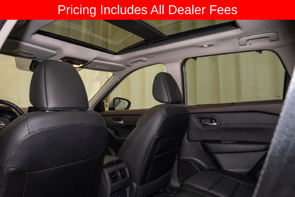 Used 2023 Nissan Rogue SV w/ SV Premium B Package FWD image 10