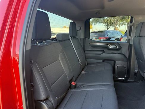 Used 2024 Chevrolet Silverado 1500 LT image 28