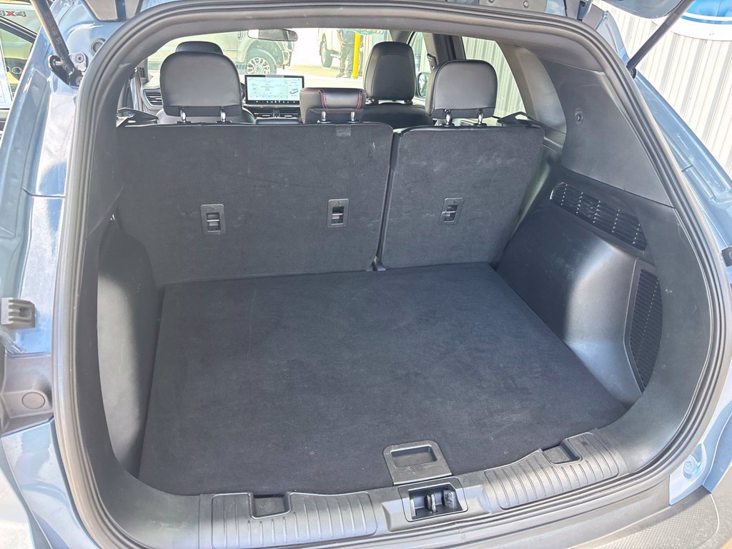 Used 2025 Ford Escape ST-Line w/ Equipment Group 301A FWD image 29