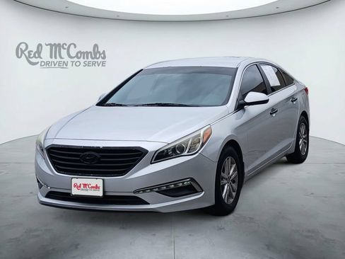Used 2015 Hyundai Sonata SE w/ Option Group 09 FWD image 1