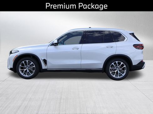 New 2026 BMW X5 xDrive40i w/ Premium Package image 6
