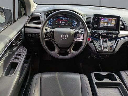 Certified 2023 Honda Odyssey Touring image 18