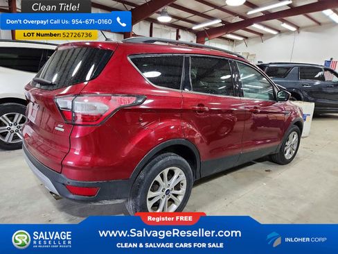 Used 2017 Ford Escape SE w/ Equipment Group 201A FWD image 4
