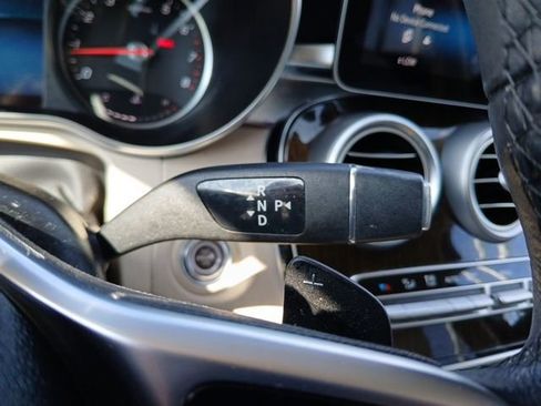 Used 2020 Mercedes-Benz GLC 300 image 27