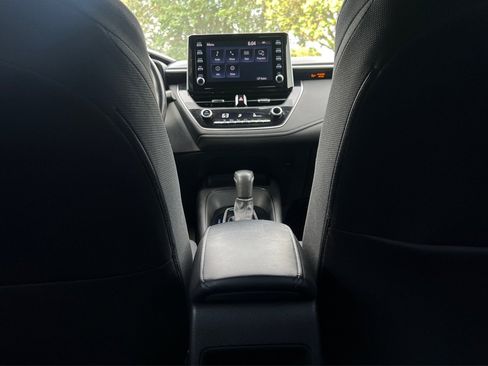 Used 2020 Toyota Corolla SE FWD image 26