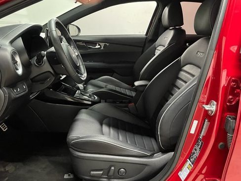 Used 2024 Kia Forte GT-Line w/ GT-Line Premium Package image 24