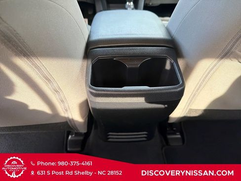 Used 2018 Toyota Tacoma SR5 RWD image 27