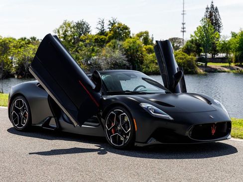 Used 2023 Maserati MC20 Spyder image 47