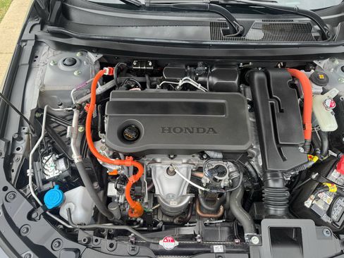 Used 2025 Honda Accord Sport image 27