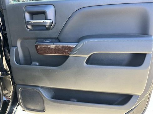 Used 2018 GMC Sierra 1500 SLT image 22