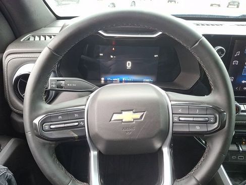 Used 2023 Chevrolet Colorado LT w/ LT Convenience Package II image 19