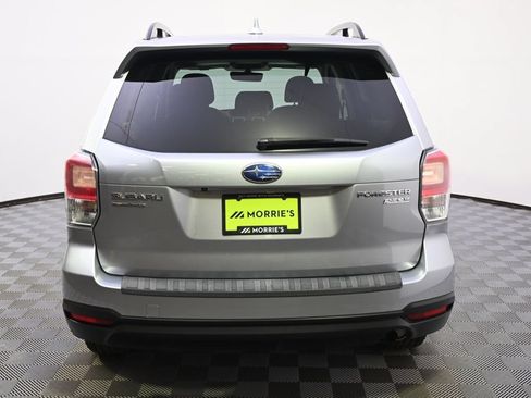 Used 2017 Subaru Forester 2.5i Premium w/ Popular Package #2A AWD/4WD image 5