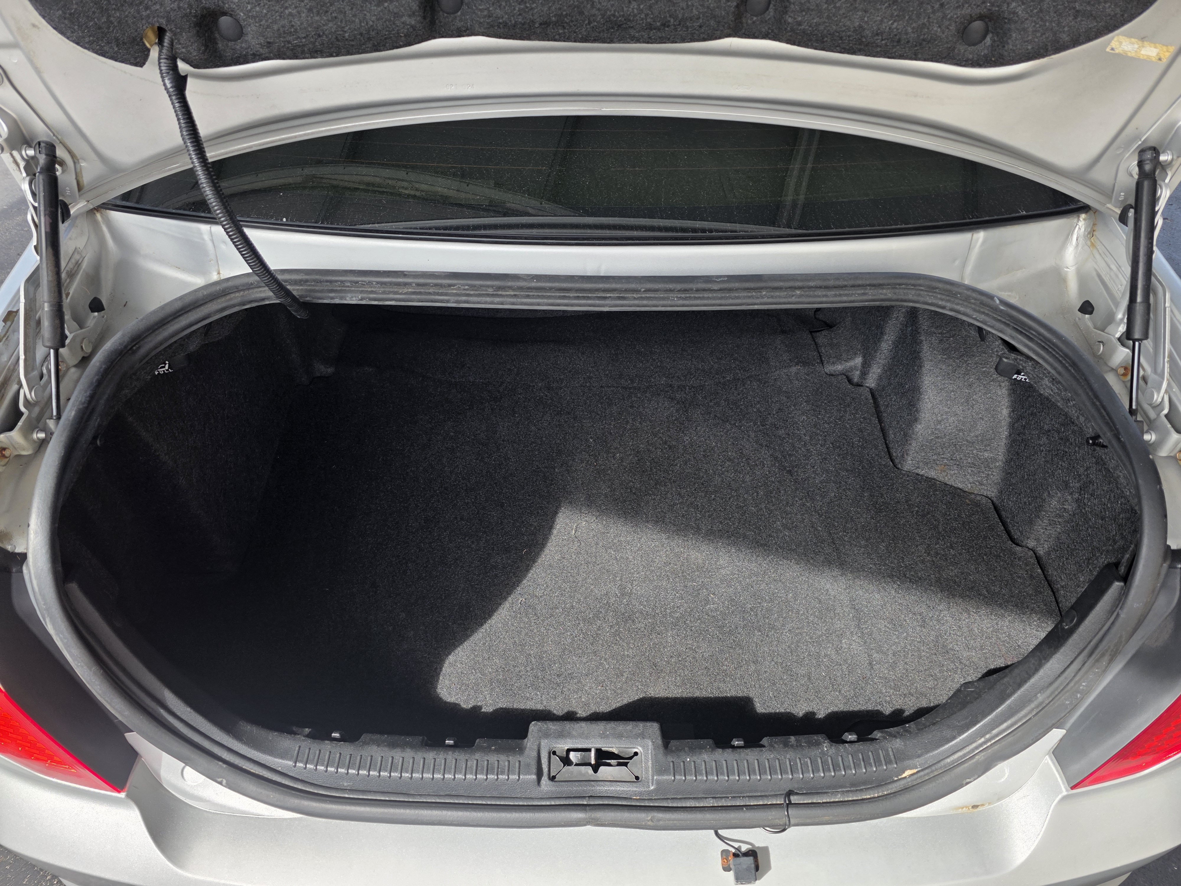 Used 2012 Ford Fusion SE FWD image 6