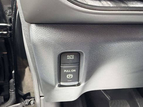Used 2025 Nissan Armada PRO-4X AWD/4WD image 21
