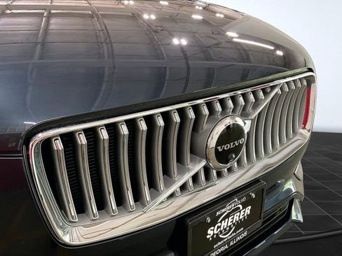 Certified 2024 Volvo XC90 T8 Ultimate w/ Protection Package Premier AWD/4WD image 32