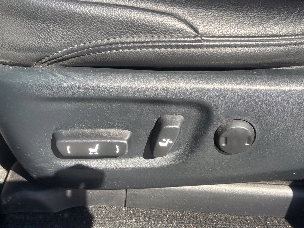 Used 2022 Toyota 4Runner SR5 RWD image 10
