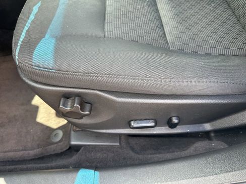 Used 2012 Ford Fusion SE FWD image 5