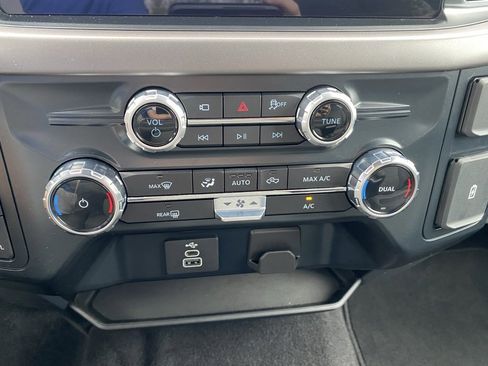 Certified 2025 Ford F150 XLT w/ Equipment Group 301A Standard image 22